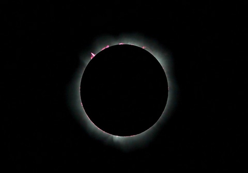 eclipse Eclipse del anillo de fuego