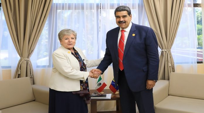 Jefe de Estado se reúne con autoridades de México y Dominicana
