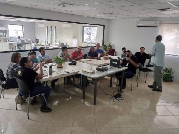 Talleres de formación-Corpoelec-José Ramón 2