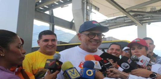 Venezuela no permitirá que le roben ni un milímetro del territorio Esequibo