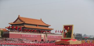 China-Mao-130 años