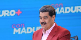 Con Maduro + Nicolás Maduro