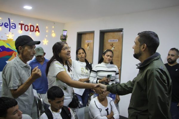 Inauguran oficina del SAIME