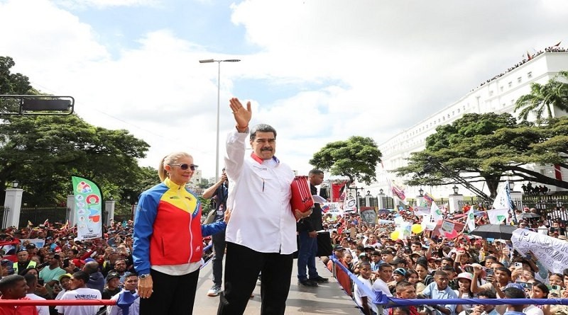 Pdte. Maduro exhorta a familias venezolanas a disfrutar últimos días del 2023 Pdte. Maduro exhorta a familias venezolanas a disfrutar últimos días del 2023