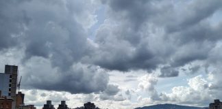 Cielo con nubosidad parcial