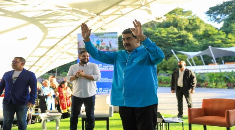 Pdte. Maduro invita al pueblo de fe a unirse en la gran oración por la paz