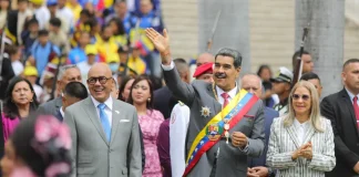 Presidente Nicolás Maduro - Salario Mínimo $100