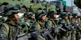 Militares venezolanos