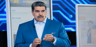 Maduro: Extremistas buscan generar violencia y confundir al pueblo para culpar al Gobierno