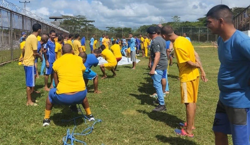 dorado Copa Inter módulos "El Esequibo es Nuestro"