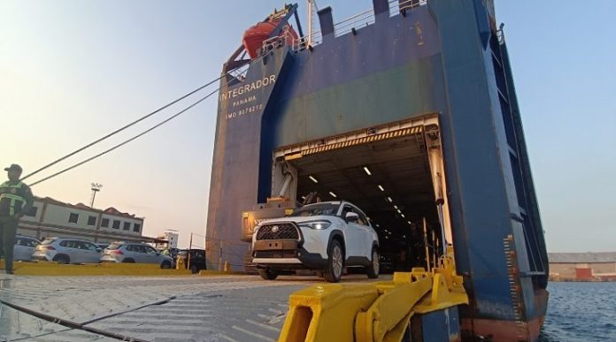 Descargan más de 380 vehículos en Puerto Cabello Descargan más de 380 vehículos en Puerto Cabello