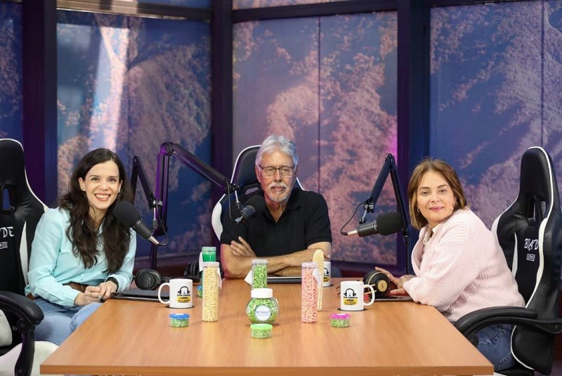 Con Ciencia +Vida Tratamiento biotecnológico en semillas de maíz