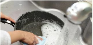 Con este truco limpiarás tus paños y esponjas de la cocina Tus paños y esponjas de cocina