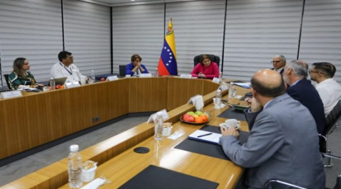 Venezuela y OPS fortalecerán Programa Materno Infantil Nacional