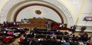 Franklin Seltzer es designado como embajador ante la Santa Sede