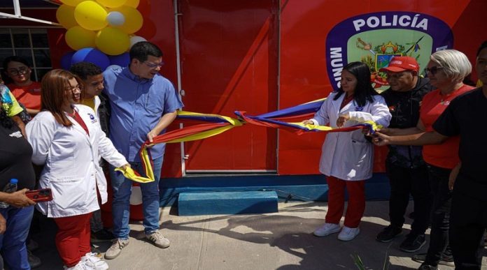 FarmaValencia en Ruiz Pineda