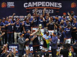 Jugadores de baloncesto se pronuncian contra medidas en la SPB Jugadores de Baloncesto