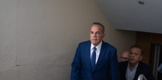 Manuel Rosales es postulado por Fuerza Vecinal y UNT como candidato