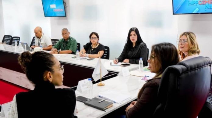 Venezuela y FAO definen agenda para producción de alimentos