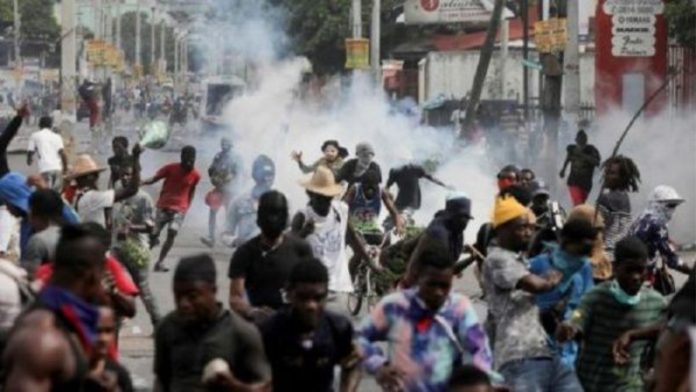 La oficina de derechos humanos de la Organización de Naciones Unidas (ONU), pidió máxima prioridad para atender la situación de inseguridad en Haití.