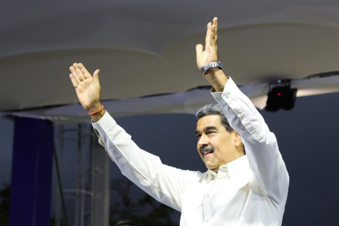 Maduro invita a sintonizar su podcast “Con Maduro +” Maduro invita a sintonizar su podcast “Con Maduro +”