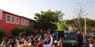 Pueblo de Coro recibe y respalda al presidente Maduro