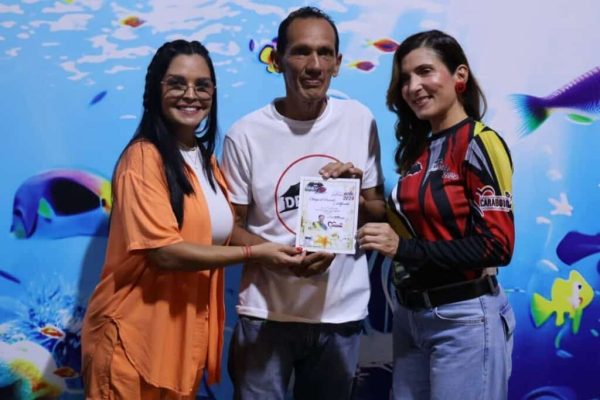Nancy entreda reconocimientos