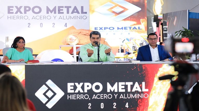Pdte. Maduro resalta necesidad de rescatar industria metalúrgica nacional Pdte. Maduro resalta necesidad de rescatar industria metalúrgica nacional