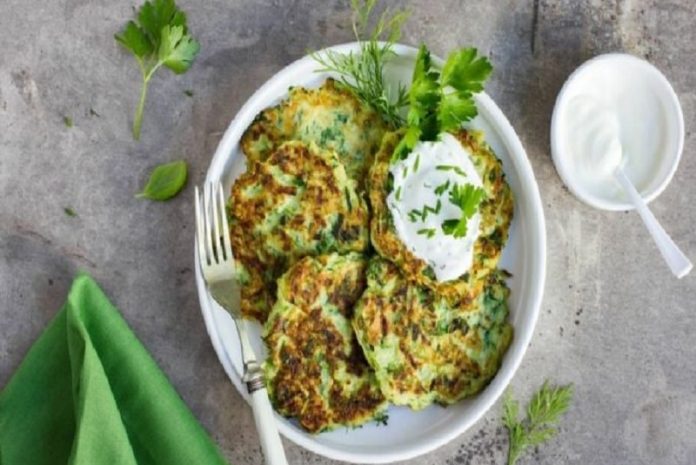 Tortitas de brócoli con zanahoria