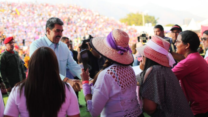 Maduro crea Gran Movimiento de Movimientos “Josefa Joaquina Sánchez” Maduro crea Gran Movimiento de Movimientos “Josefa Joaquina Sánchez”