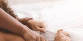 4 posiciones para tener sexo de pie