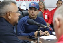 Pedro Tellechea visita sala situacional del 1×10 del Buen Gobierno en Corpozulia