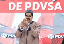 Venezuela firmará 20 nuevos contratos para producir petróleo y gas