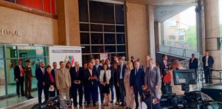 CNE recibe a expertos electorales de la ONU