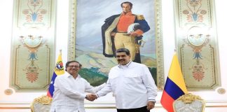 Presidentes Maduro y Petro se reunen en Caracas