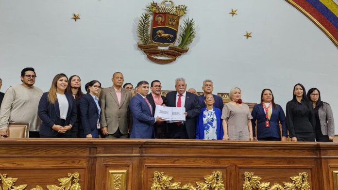 AN aprueba creación de nuevas empresas mixtas Roraima y Petroquiriquire