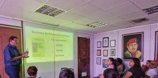 Realizan inducción a integrantes del Programa de Familias Sustitutas