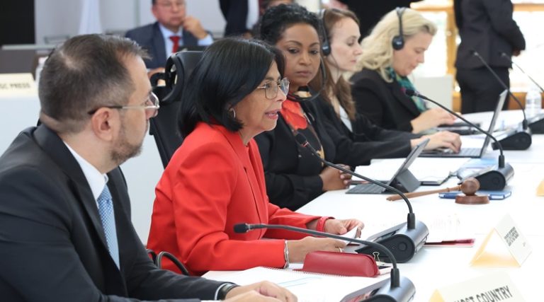 Delcy Rodríguez: Sanciones y guerra son el eje de la política de EE.UU. Delcy Rodríguez: Sanciones y guerra son el eje de la política de EE.UU.