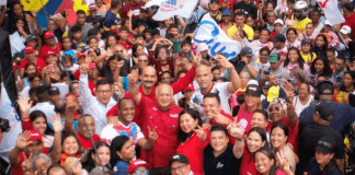 Pueblo de Coche se movilizó en apoyo a Maduro Pueblo de Coche se movilizó en apoyo a Maduro