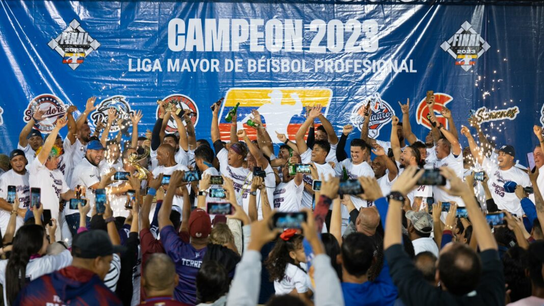 Liga Mayor de Béisbol Profesional iniciará el 18 de mayo Liga Mayor de Béisbol Profesional iniciará el 18 de mayo