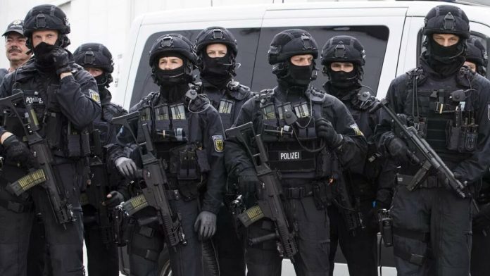 España y Francia realizan simulacro de atentado terrorista España y Francia realizan simulacro de atentado terrorista