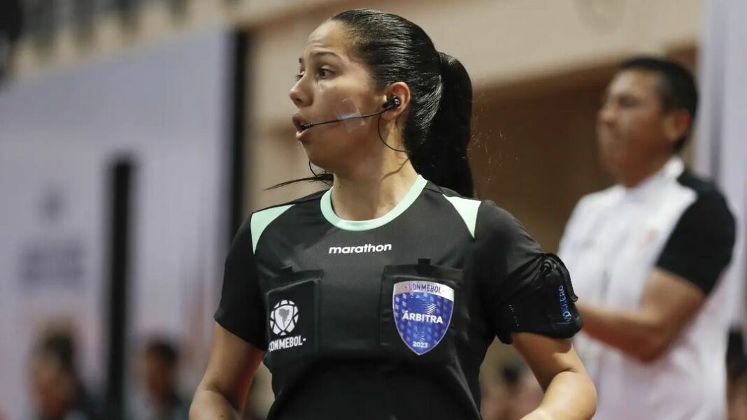 arbitra Árbitra Oriana Zambrano
