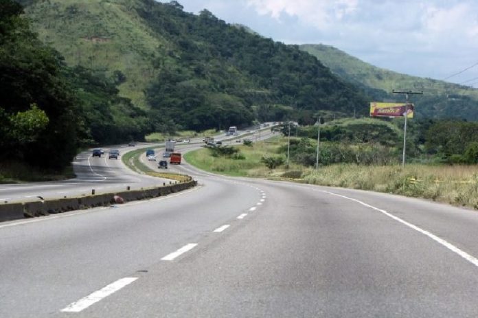 Autopista Regional del Centro