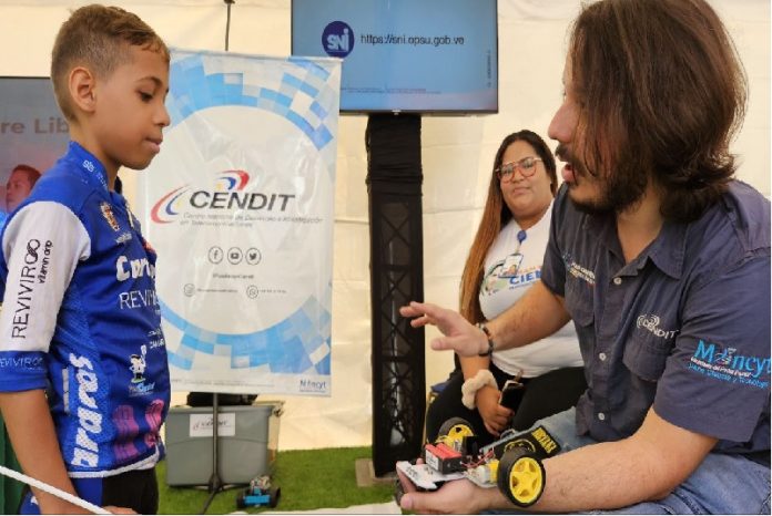 cendit Cendit estimula curiosidad de la próxima generación de científicos e innovadores