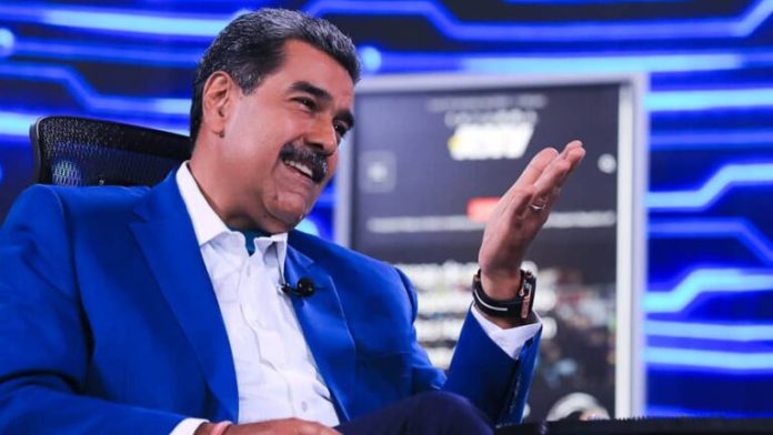 Maduro espera reabrir embajada de Venezuela en EEUU