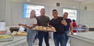 100 desayunos