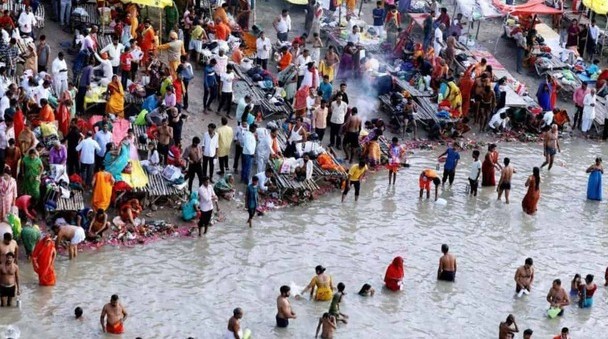Mueren-al-menos-47-personas-durante-celebracion-religiosa-en-la-India Mueren-al-menos-47-personas-durante-celebracion-religiosa-en-la-India