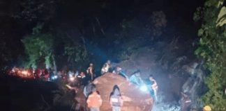 150 personas atrapadas