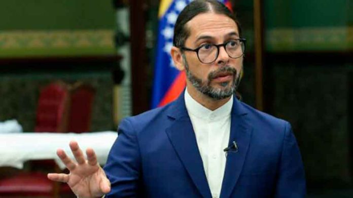 ministro-de-comunicacion-freddy-nanez-19362