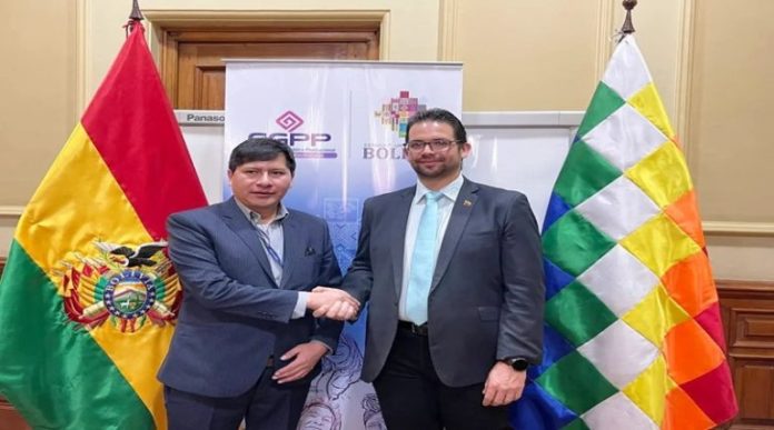 Venezuela y Bolivia fortalecen cooperación en materia educativa Venezuela y Bolivia fortalecen cooperación en materia educativa